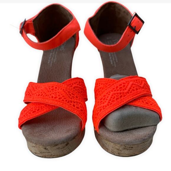 Toms Neon Orange Wedges Size 6 - Picture 7 of 7